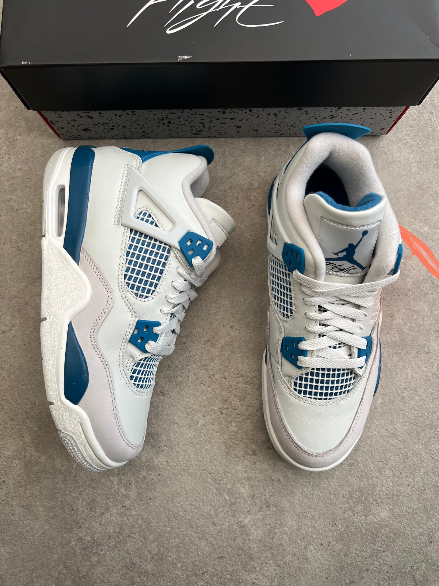 Jordan 4 Military Blue (2024, GS)