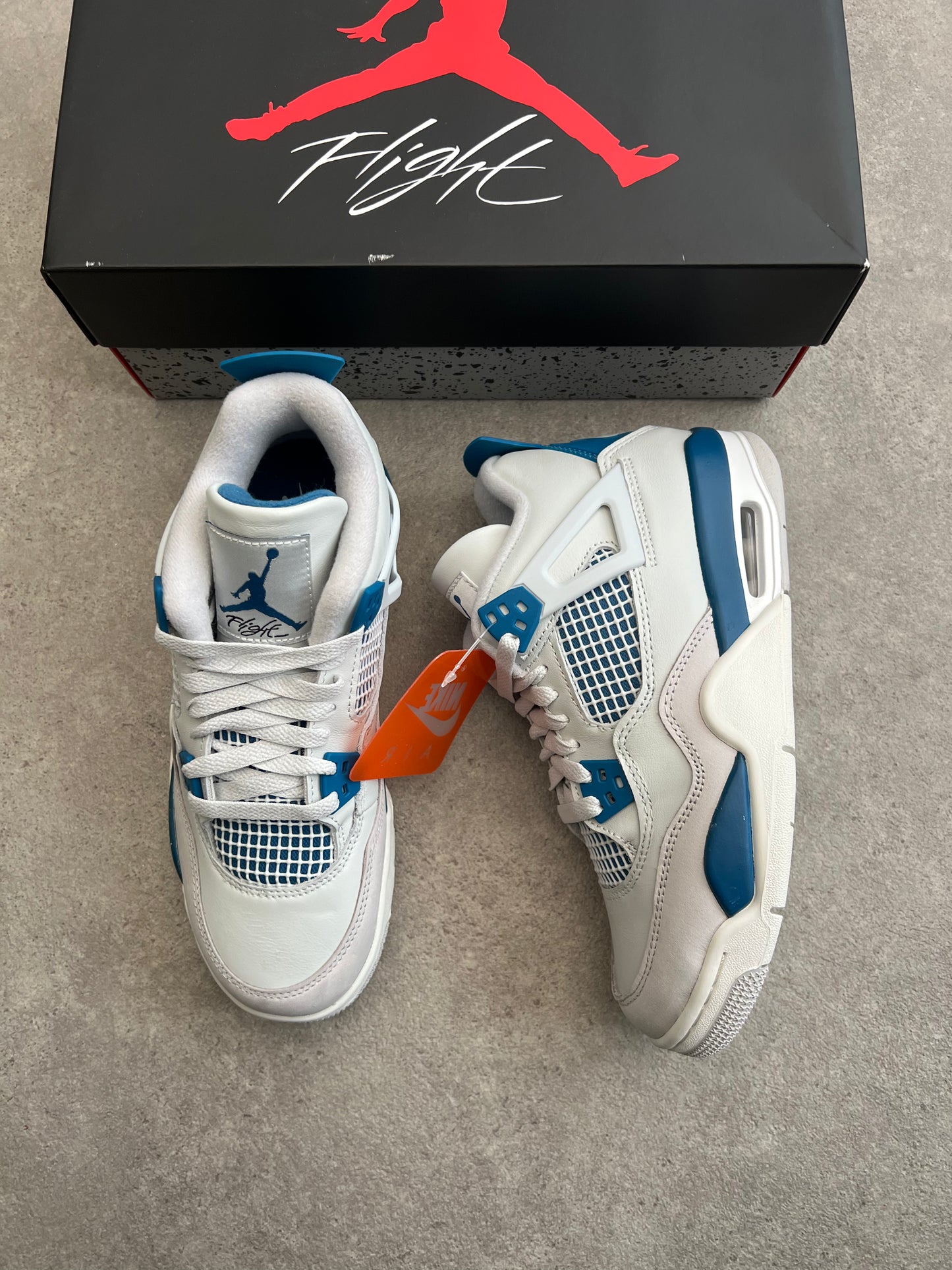 Jordan 4 Military Blue (2024, GS)