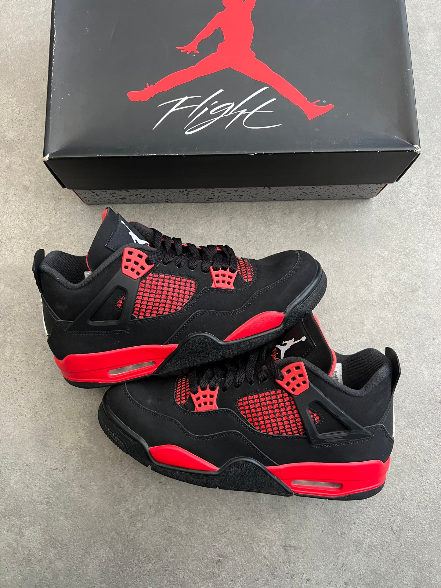 Jordan 4 Red Thunder (Pre-Loved)