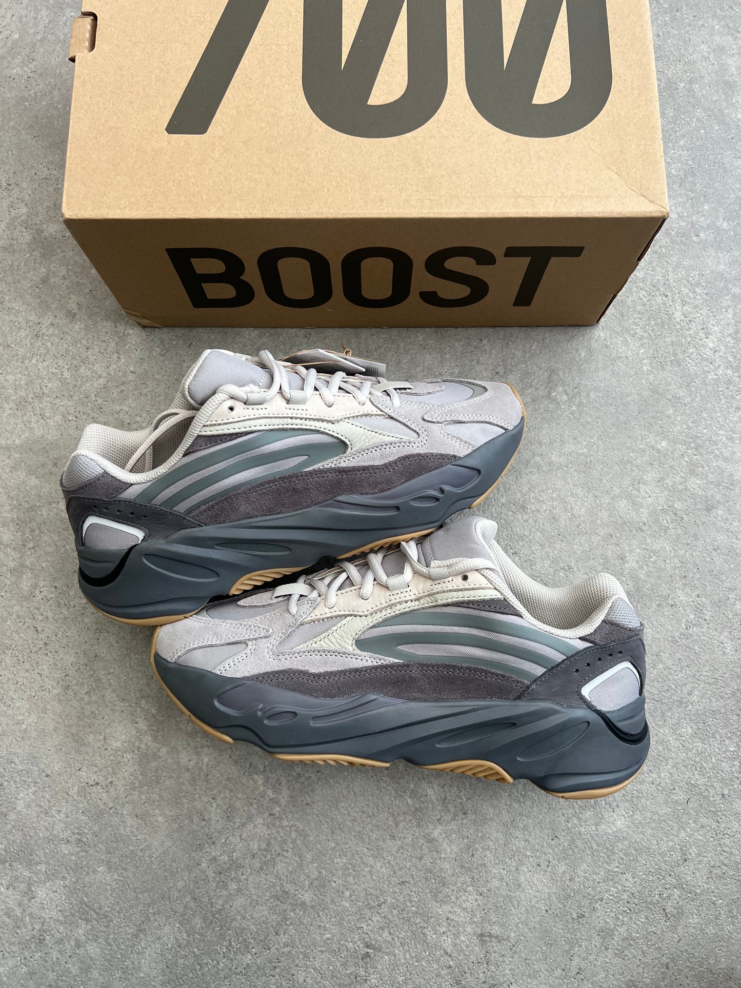 Yeezy 700 V2 Tephra