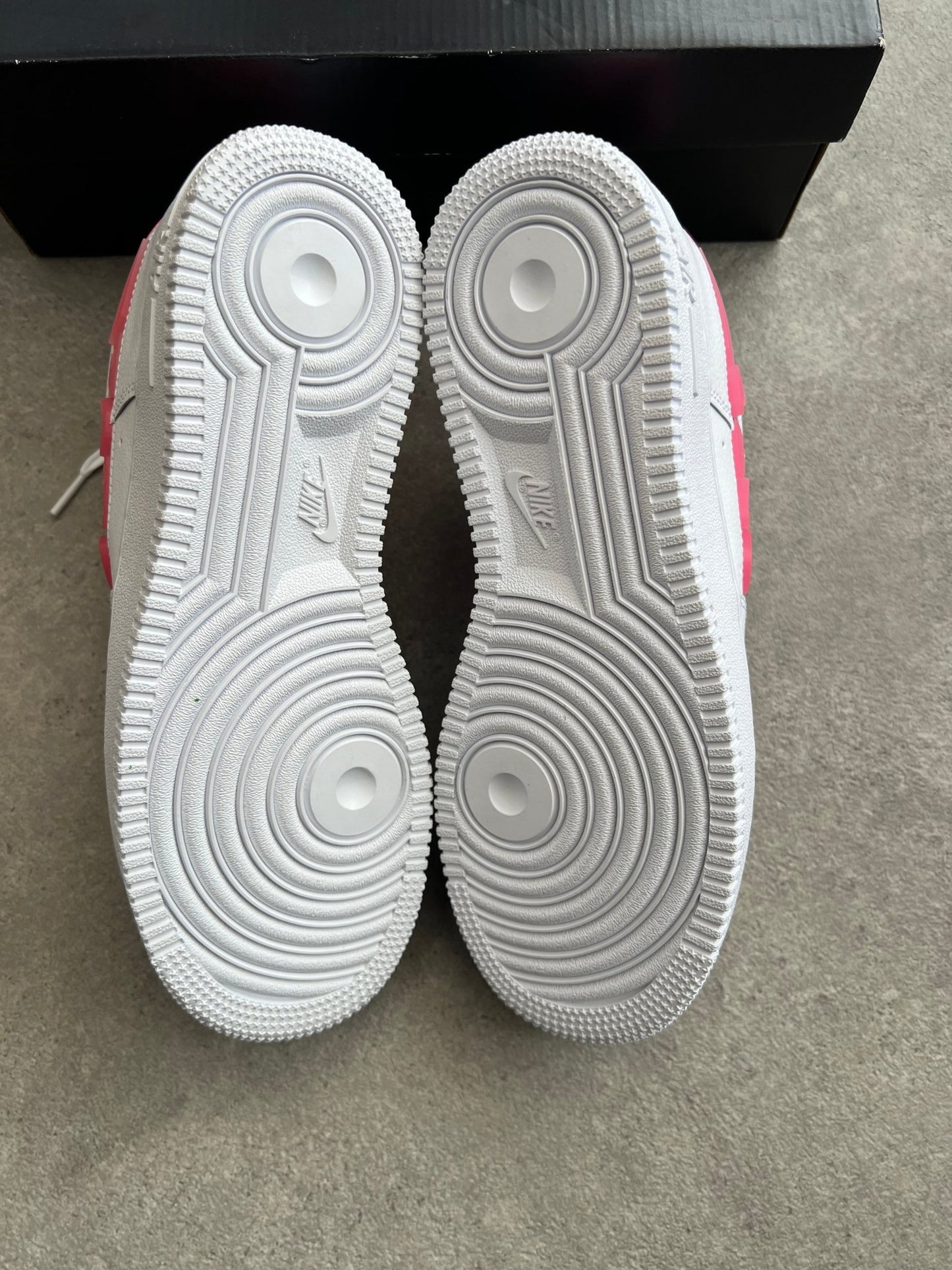 Nike - Air Force 1 Low Love for All (W) - Heat Providers