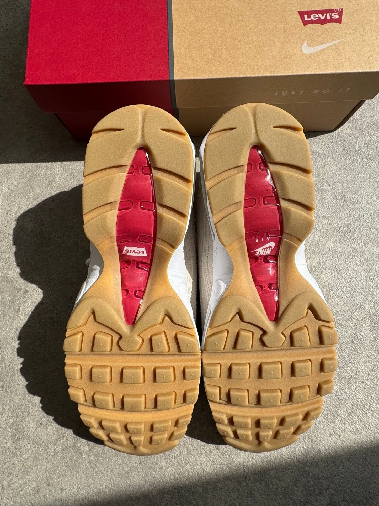 Nike - Air Max 95 OG Levis Light Orewood Brown - Heat Providers
