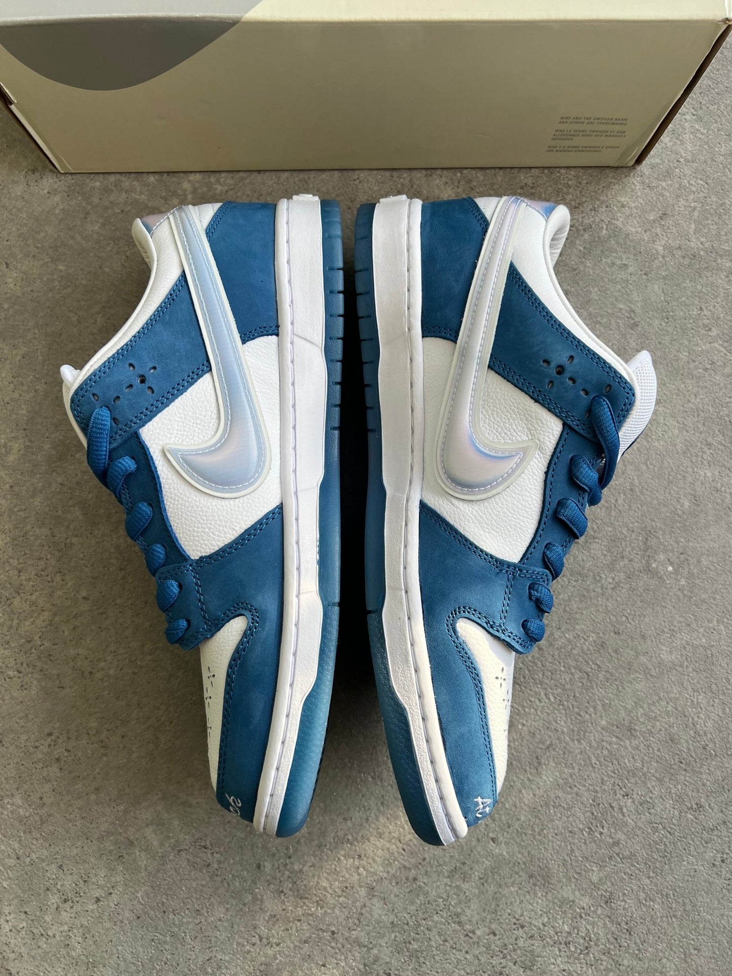 Nike - Dunk Low SB Born X Raised 'One Block At A Time' - Heat Providers