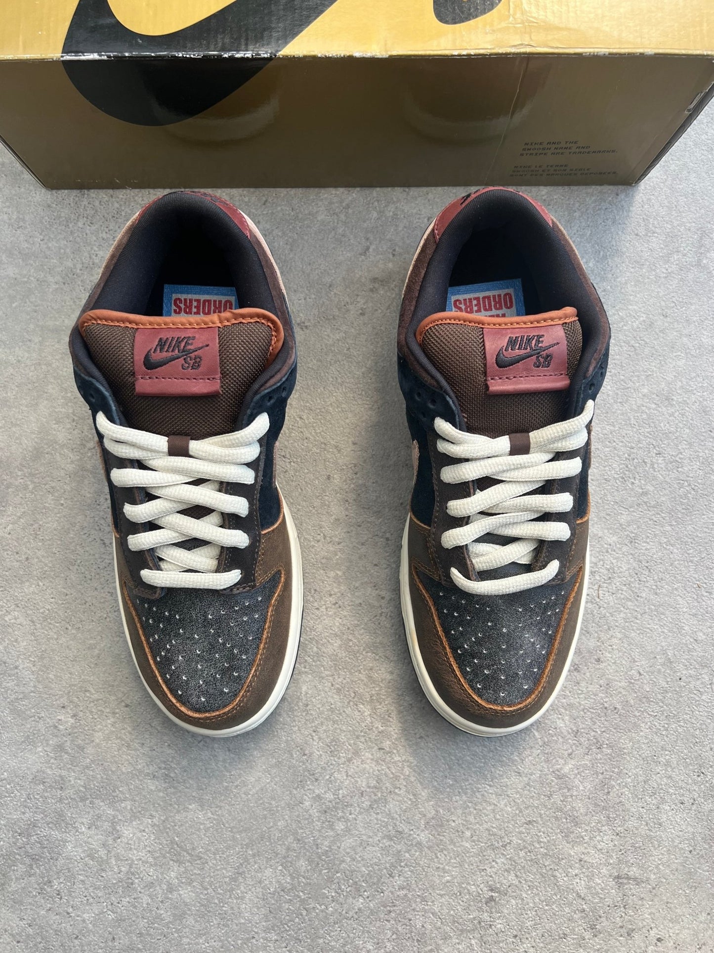 Nike - Dunk Low SB Strummer (2008) - Heat Providers