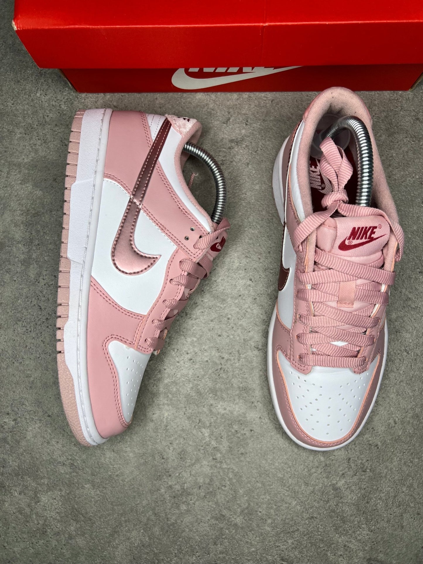 Nike - Dunk Low Velvet GS (Pre - Loved) - Heat Providers