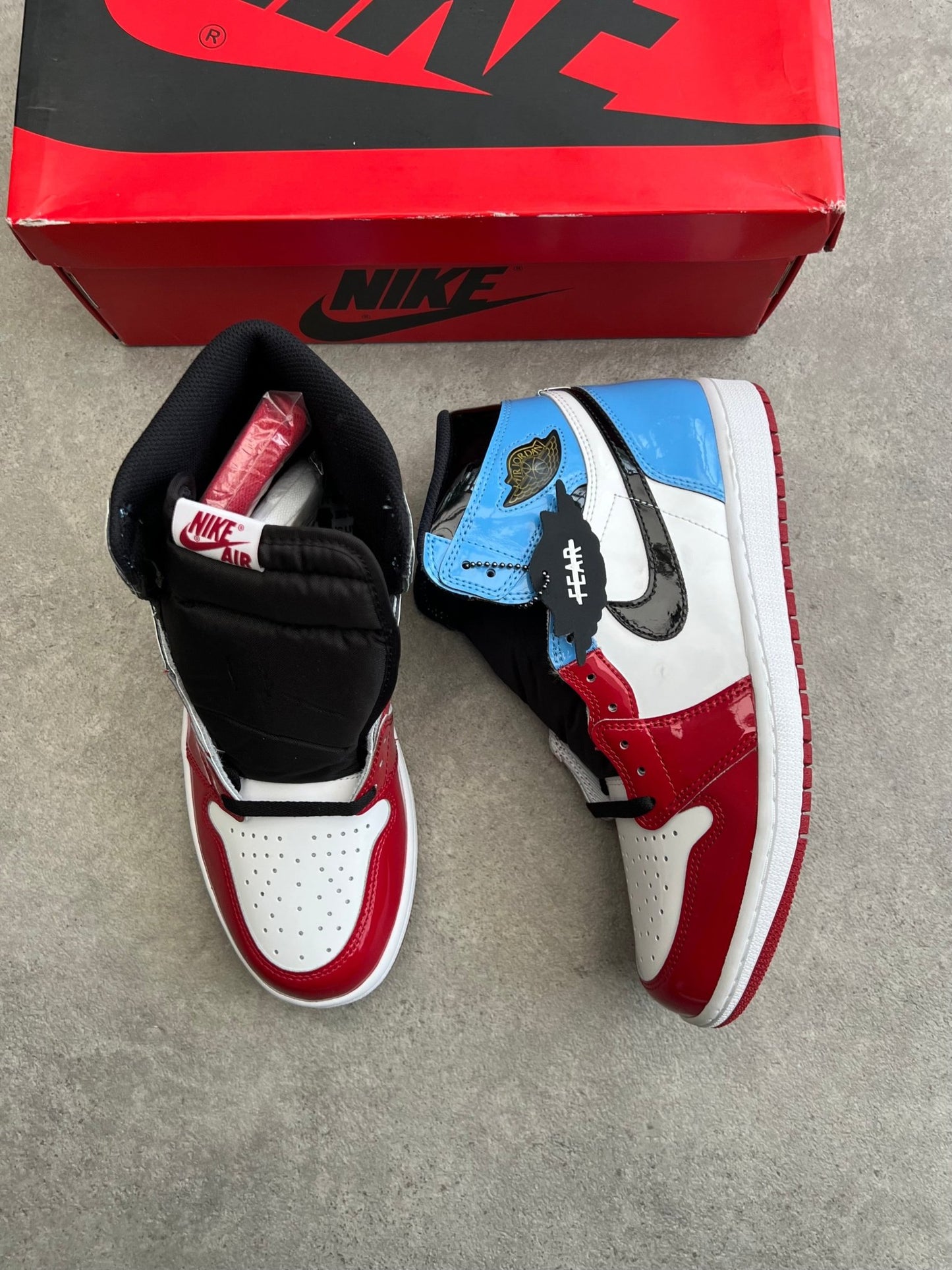 Nike - Jordan 1 High Fearless UNC Chicago - Heat Providers
