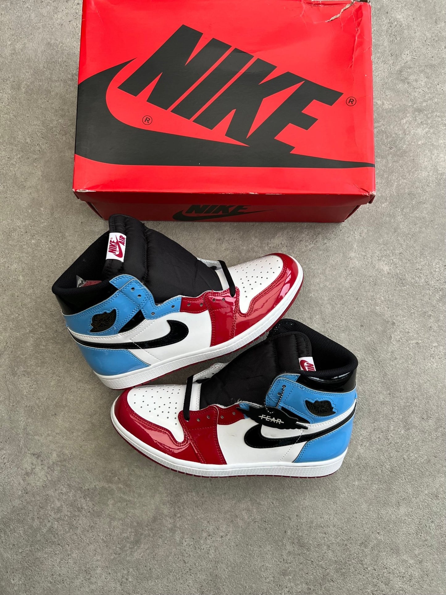 Nike - Jordan 1 High Fearless UNC Chicago - Heat Providers