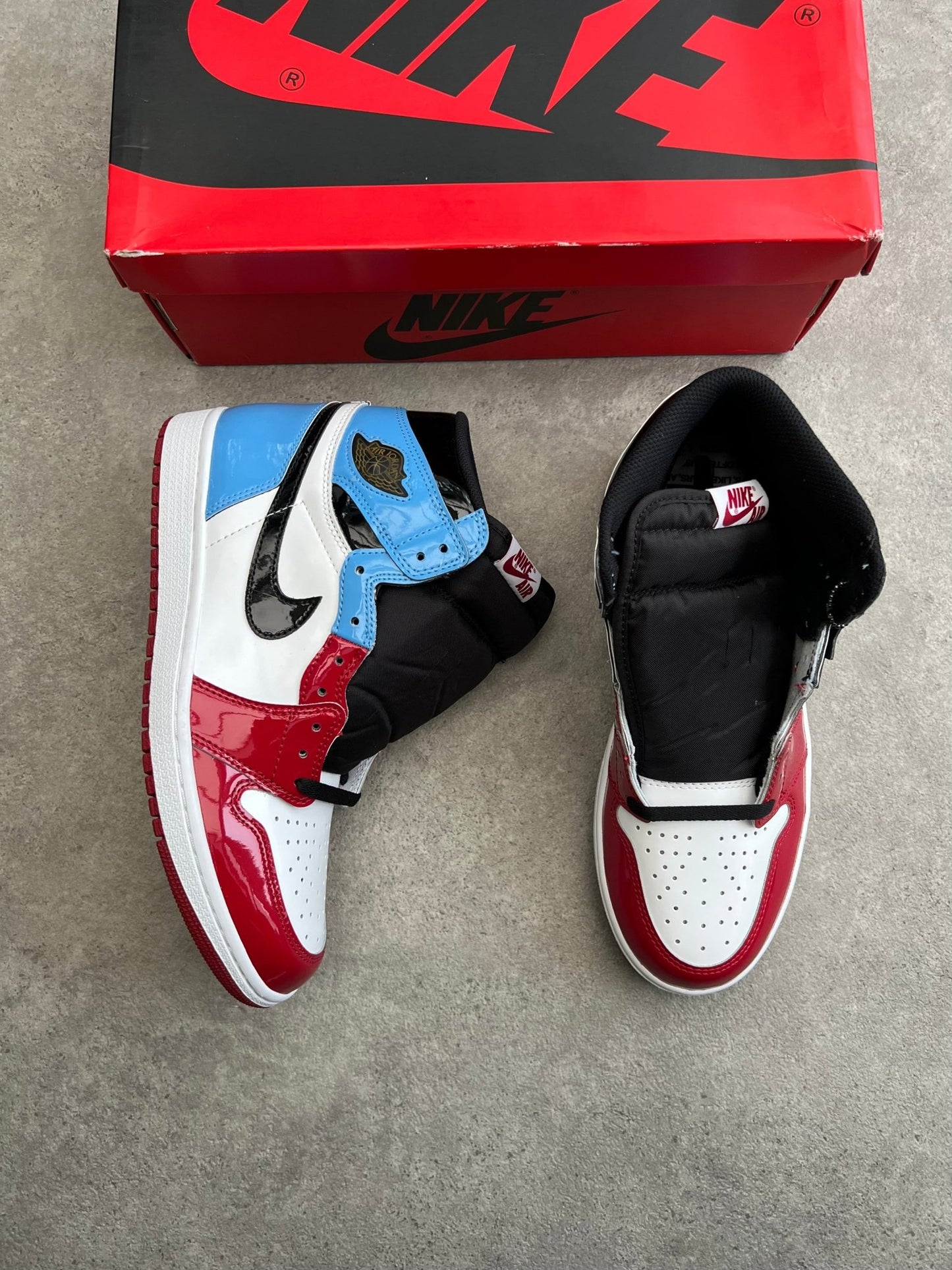 Nike - Jordan 1 High Fearless UNC Chicago - Heat Providers