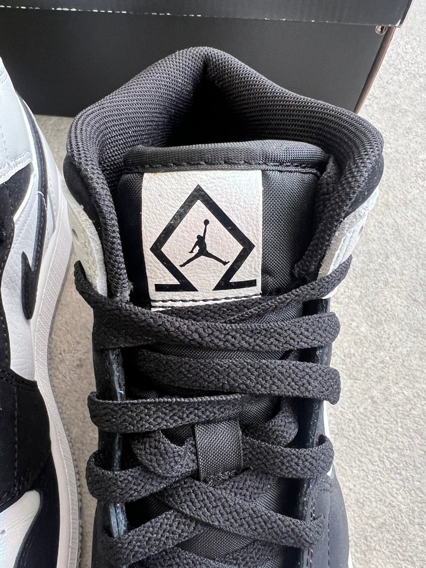 Nike - Jordan 1 Mid Diamond Shorts GS (Pre - loved) - Heat Providers
