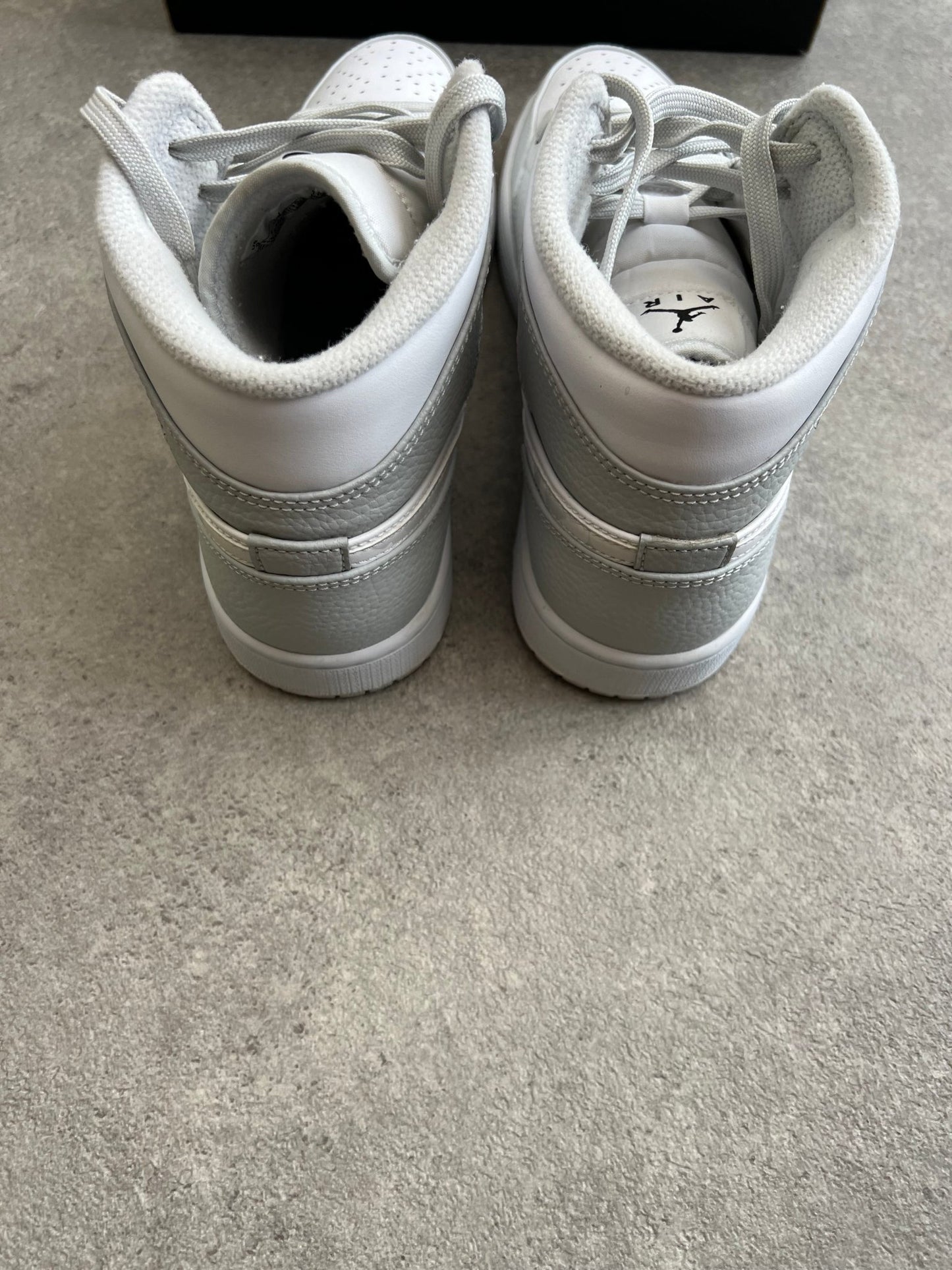 Nike - Jordan 1 Mid Grey Camo (Pre - Loved) - Heat Providers