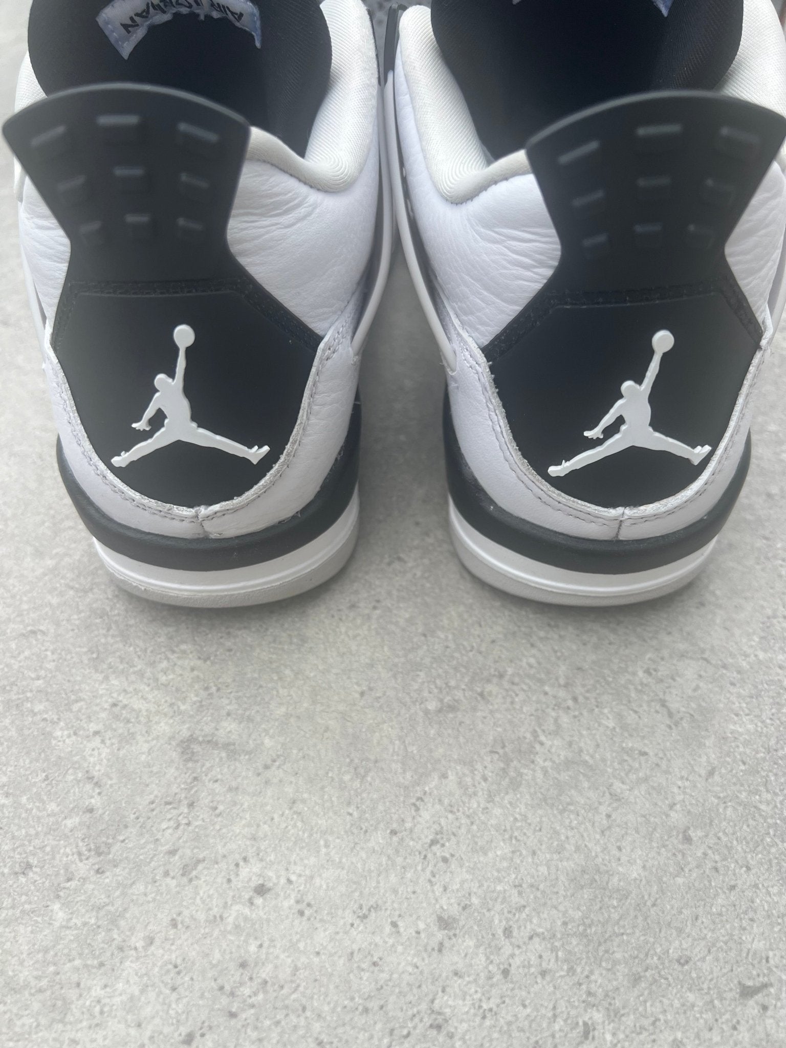 Nike - Jordan 4 Military Black GS (Pre - Loved) - Heat Providers