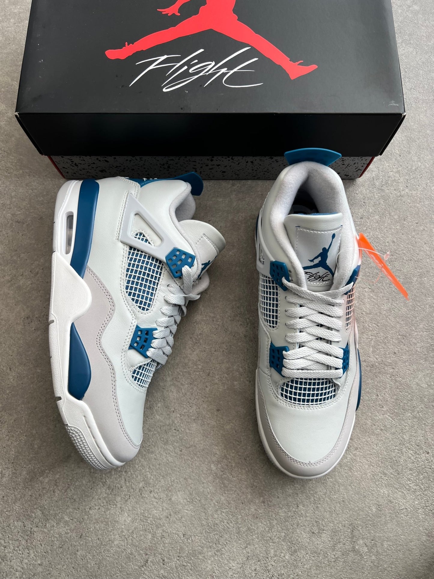 Nike - Jordan 4 Military Blue (2024) - Heat Providers