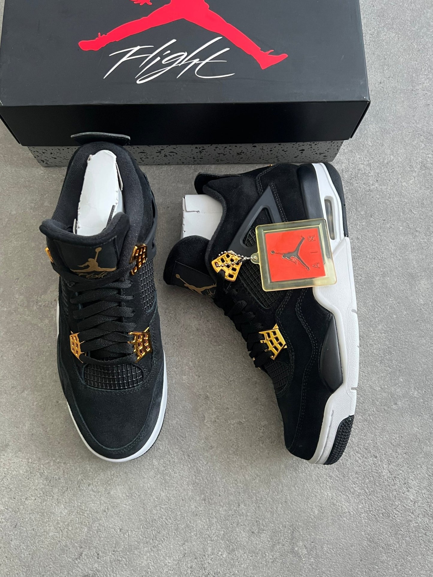 Nike - Jordan 4 Royalty - Heat Providers