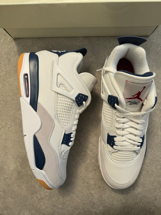 Nike - Jordan 4 SB Navy (2025) - Heat Providers