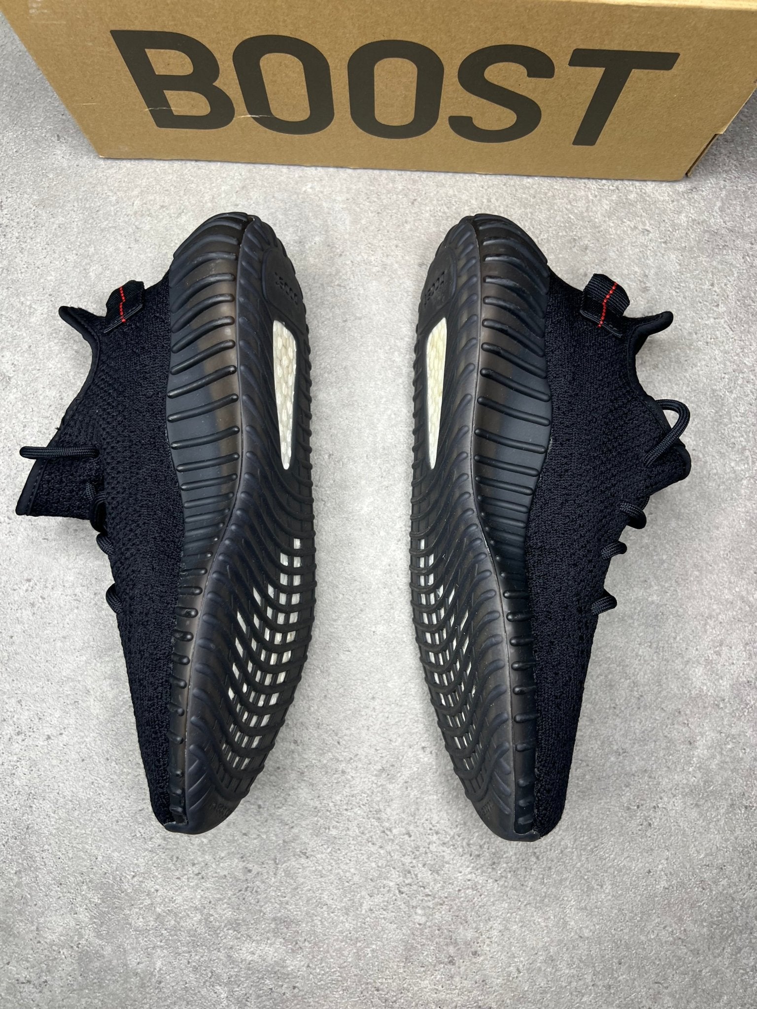 Adidas - Yeezy 350 Black/ Red (Pre - Loved) - Heat Providers