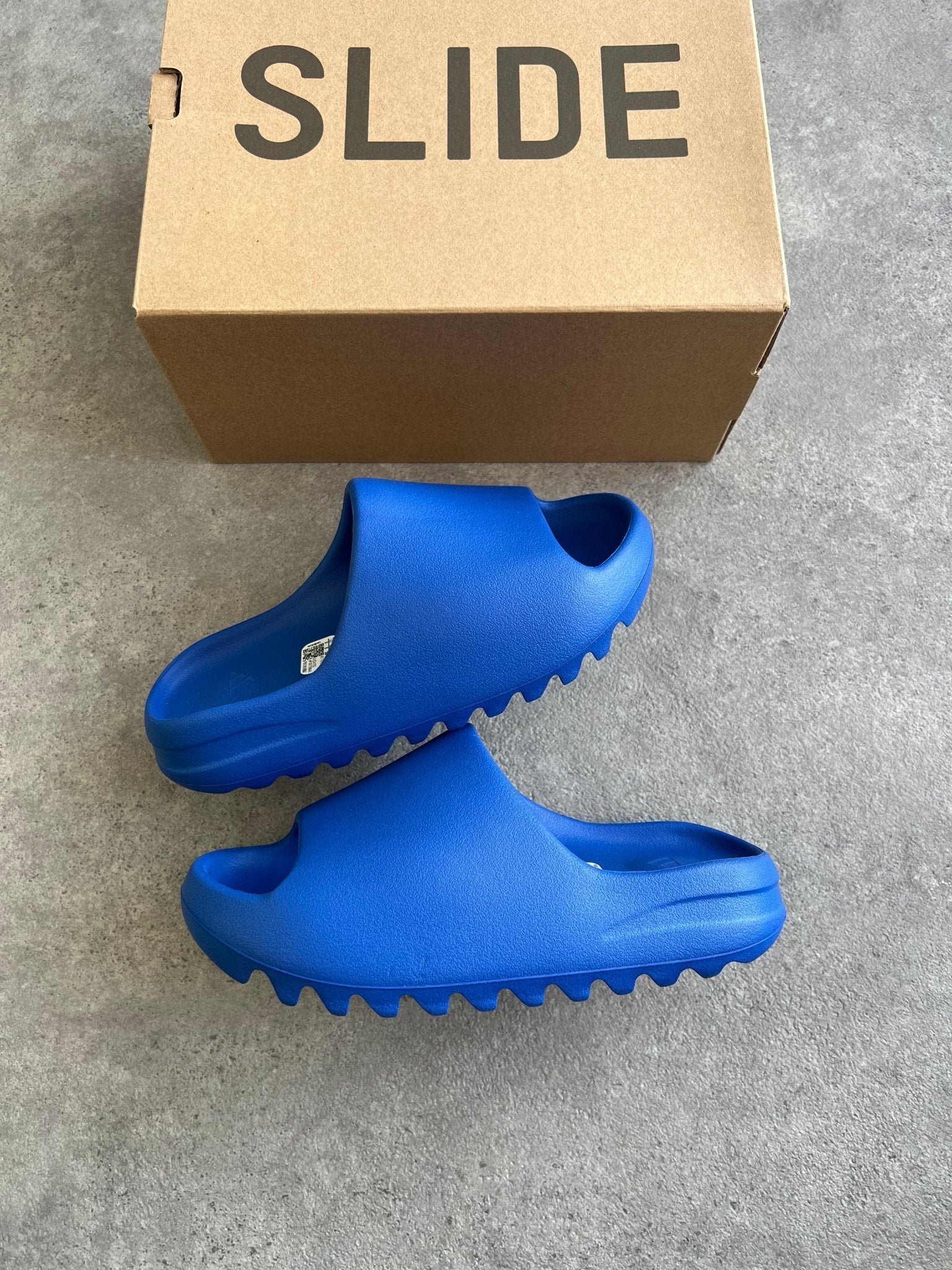 Adidas - Yeezy Slide Azure - Heat Providers