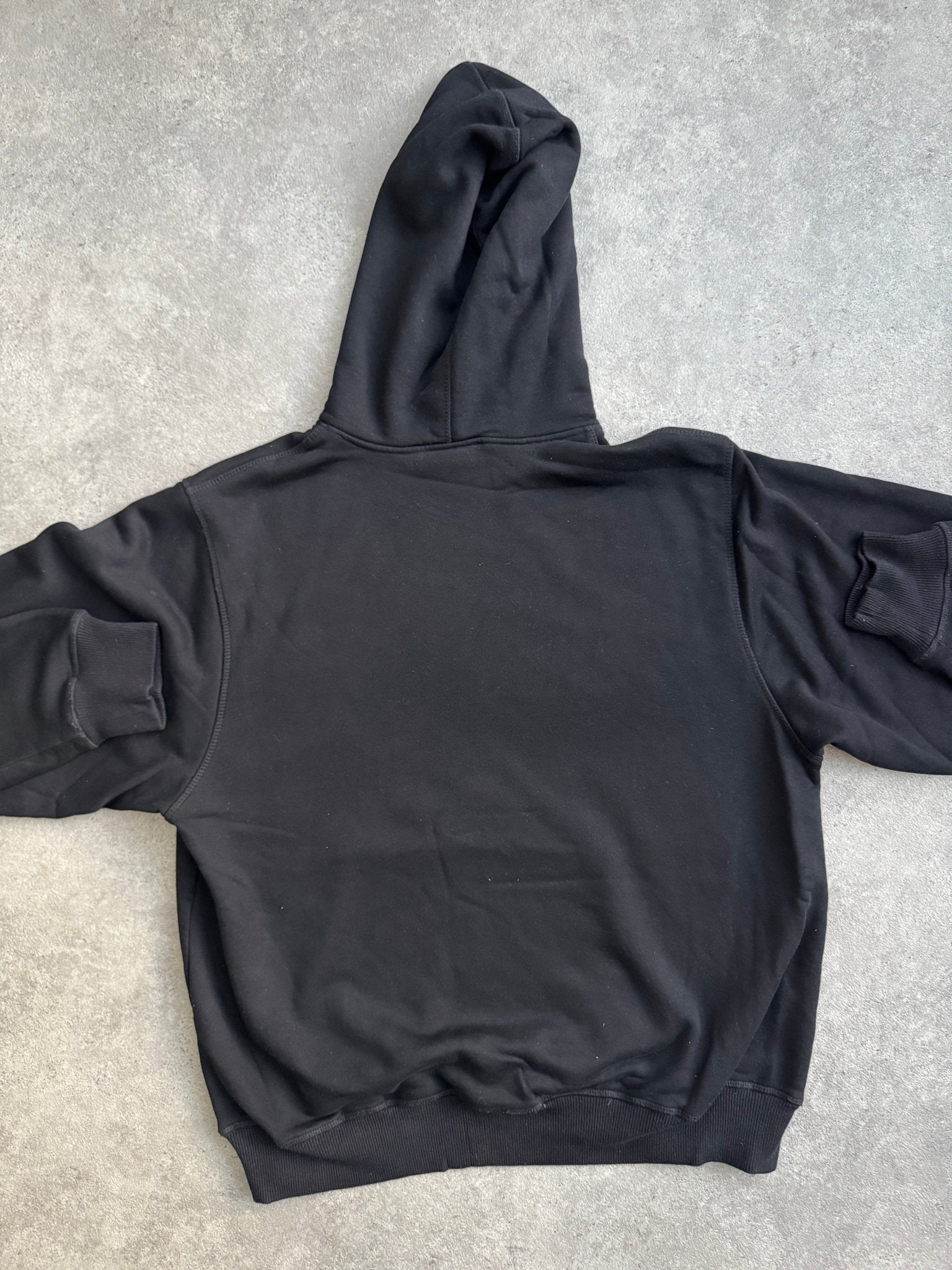 Corteiz - Corteiz Alcatraz Black and Red Hoodie - Pre - Loved - Heat Providers