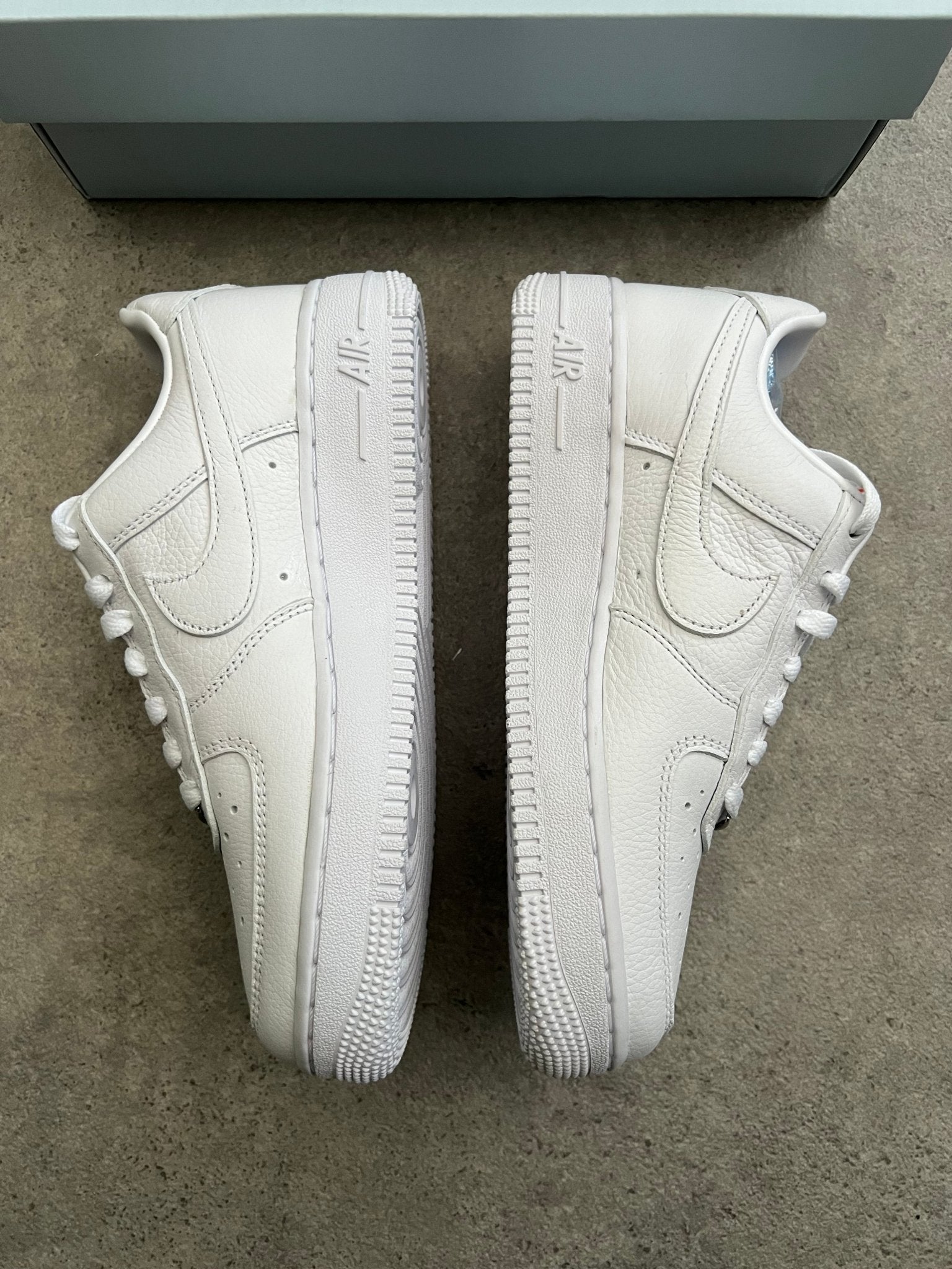 Nike - Air Force 1 Low Drake NOCTA CLB - Heat Providers