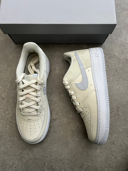 Nike - Air Force 1 Low Pale Ivory Sea Glass (GS) - Heat Providers