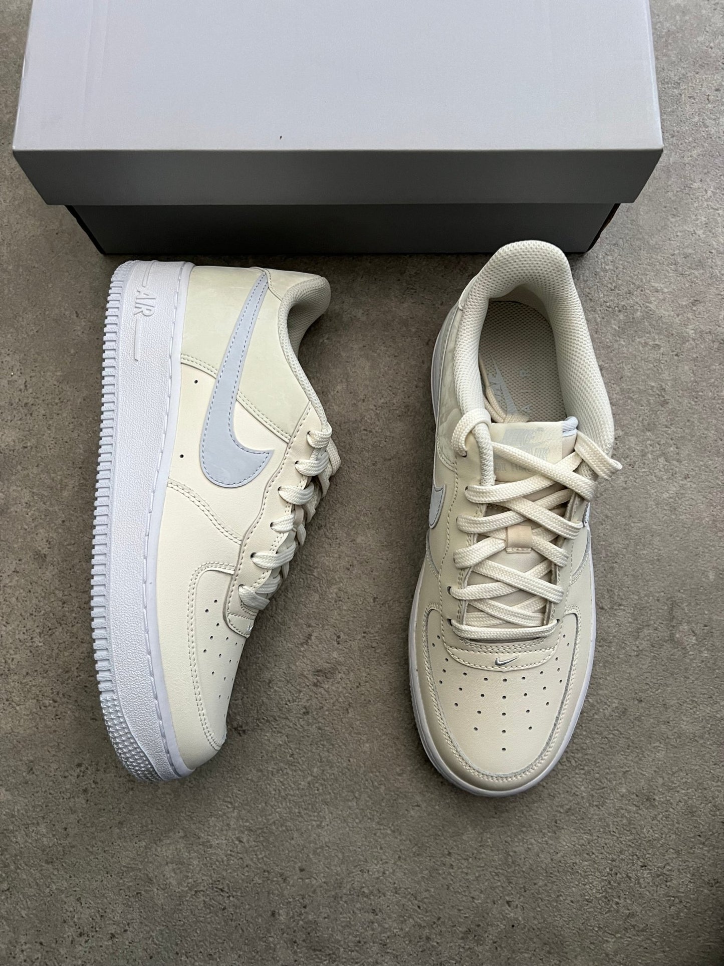 Nike - Air Force 1 Low Pale Ivory Sea Glass (GS) - Heat Providers