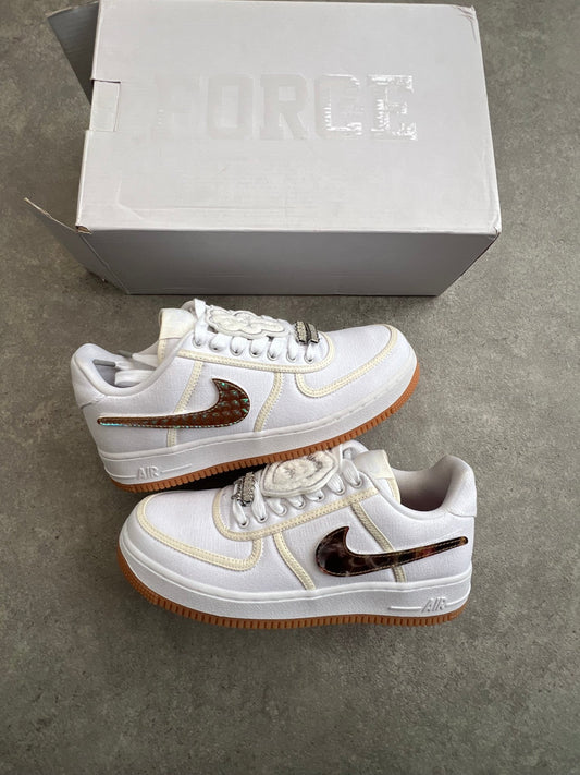 Nike - Air Force 1 Low Travis Scott white - Heat Providers