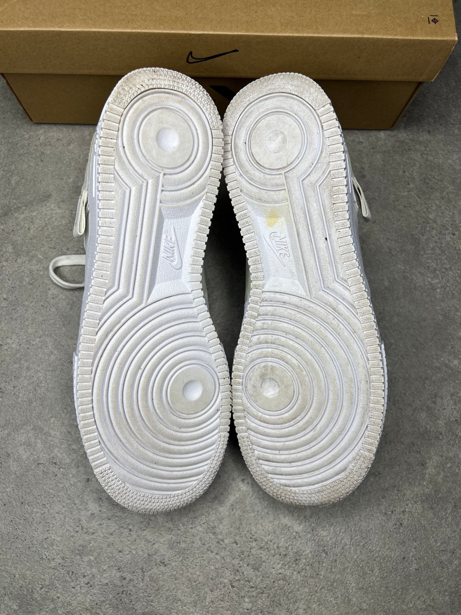 Nike - Air Force 1 Type (Pre - Loved) - Heat Providers