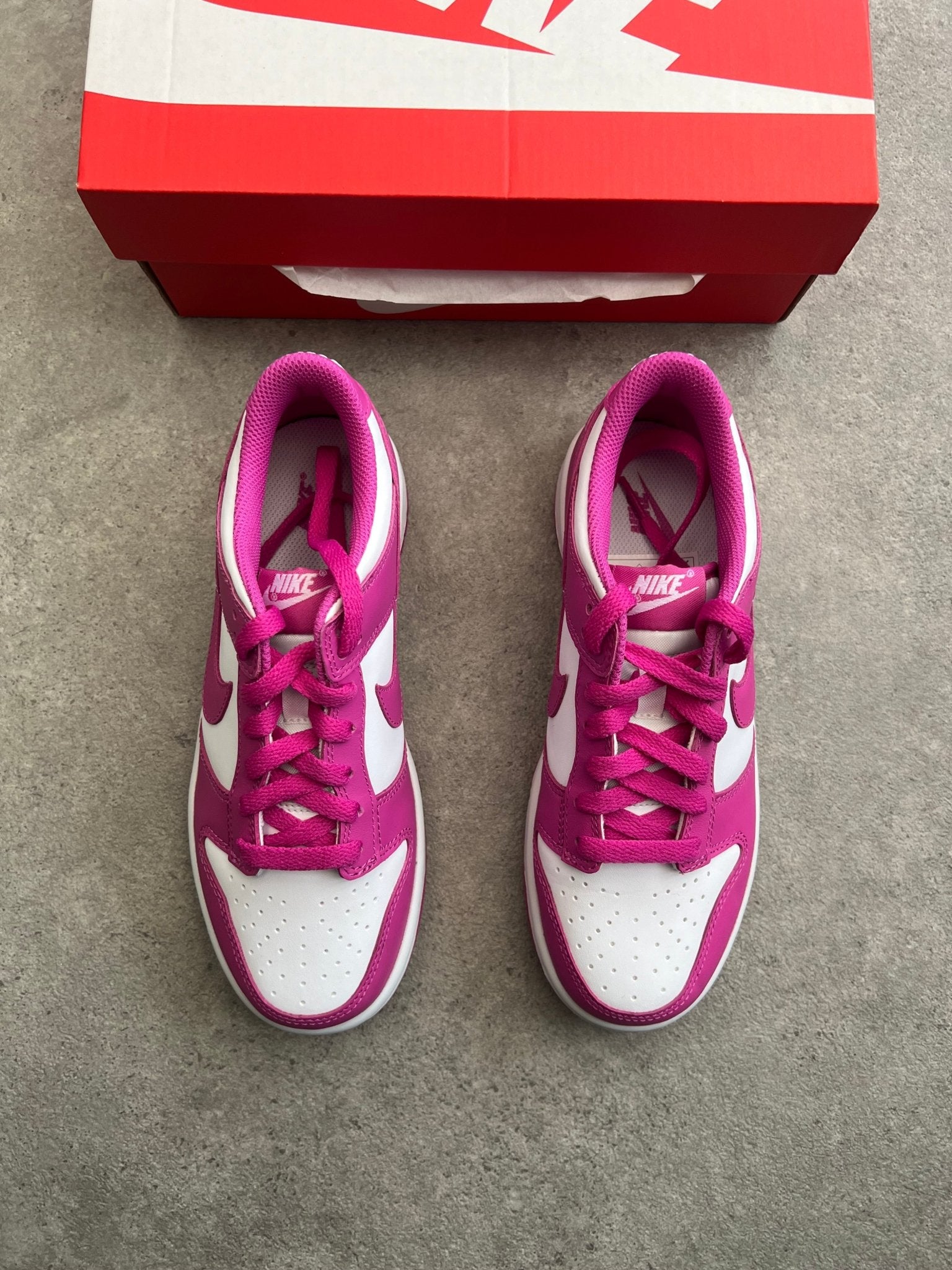 Nike - Dunk Low Active Fuchsia - Heat Providers