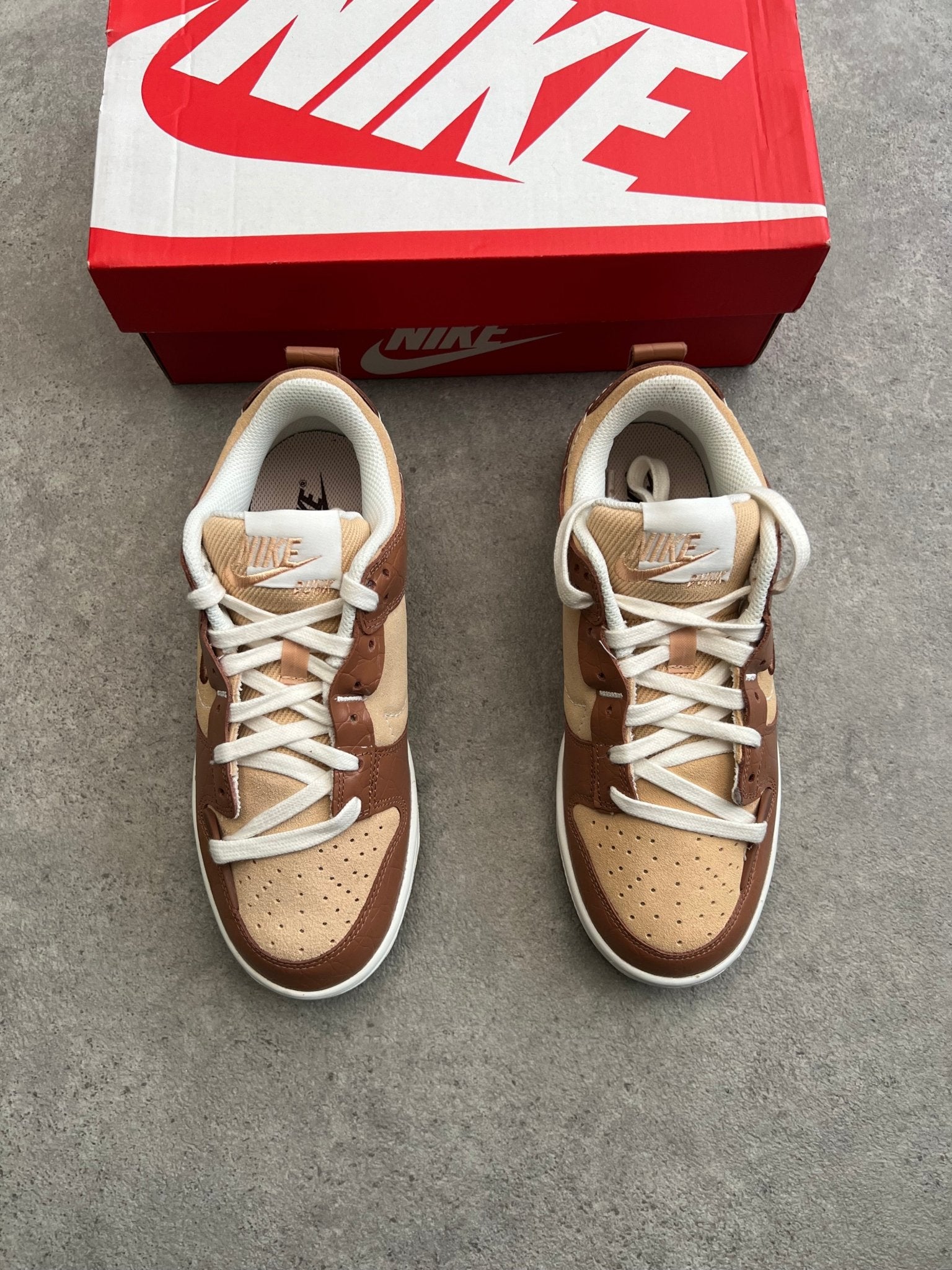 Nike - Dunk Low Disrupt 2 Mineral Clay W (Pre - Loved) - Heat Providers