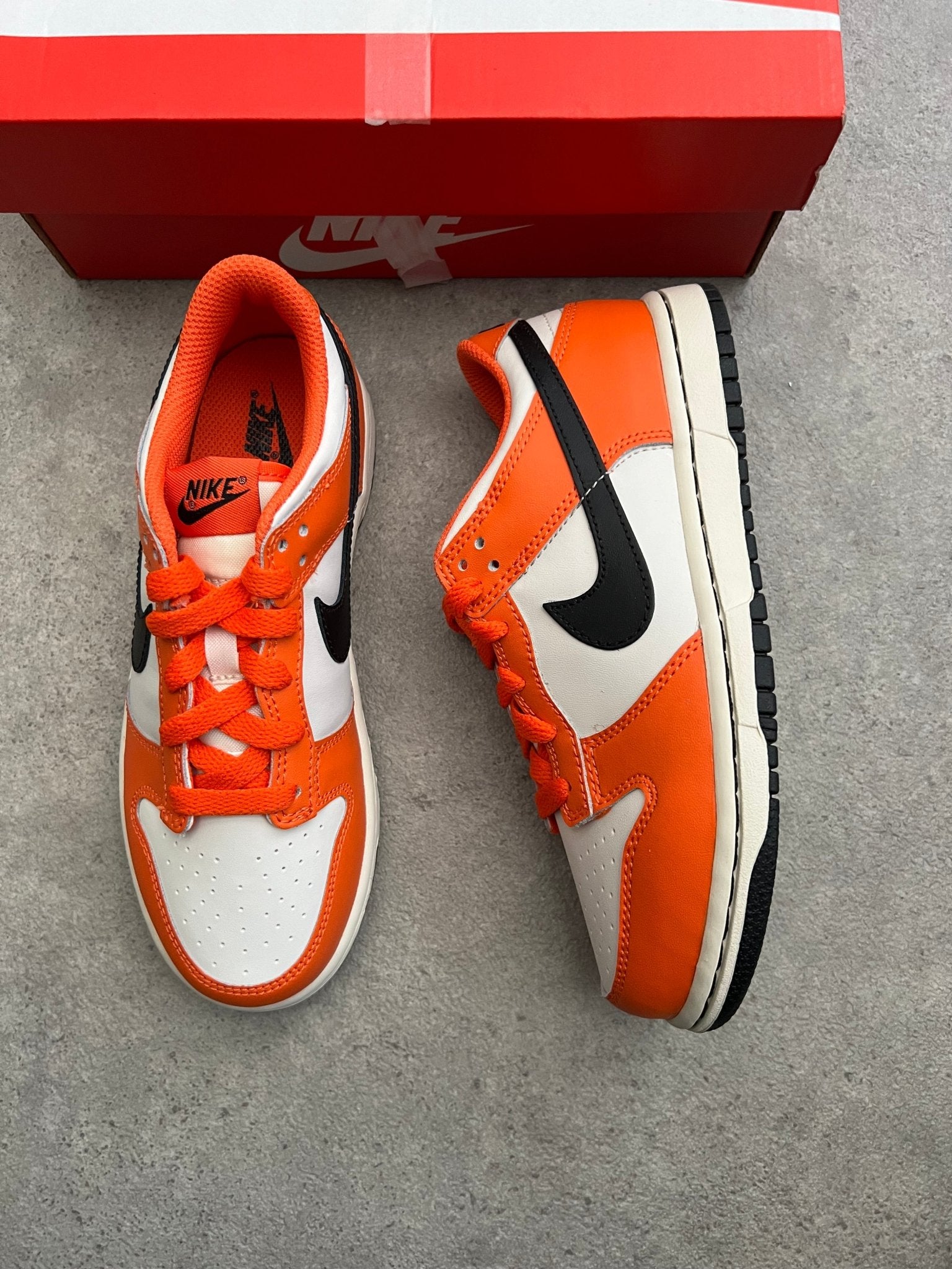 Nike - Dunk Low Halloween (2022, GS) - Heat Providers