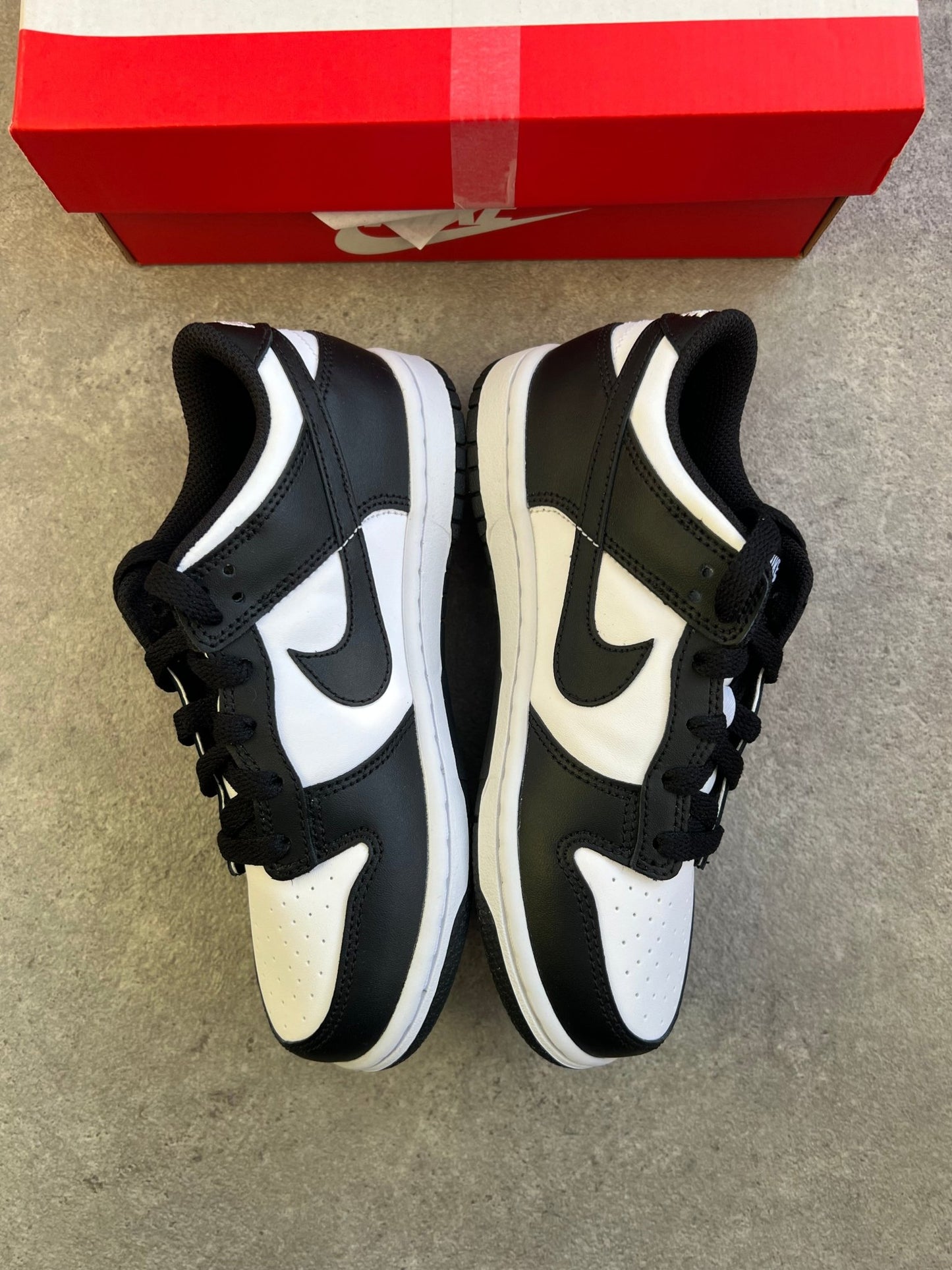 Nike - Dunk Low Panda (PS) - Heat Providers