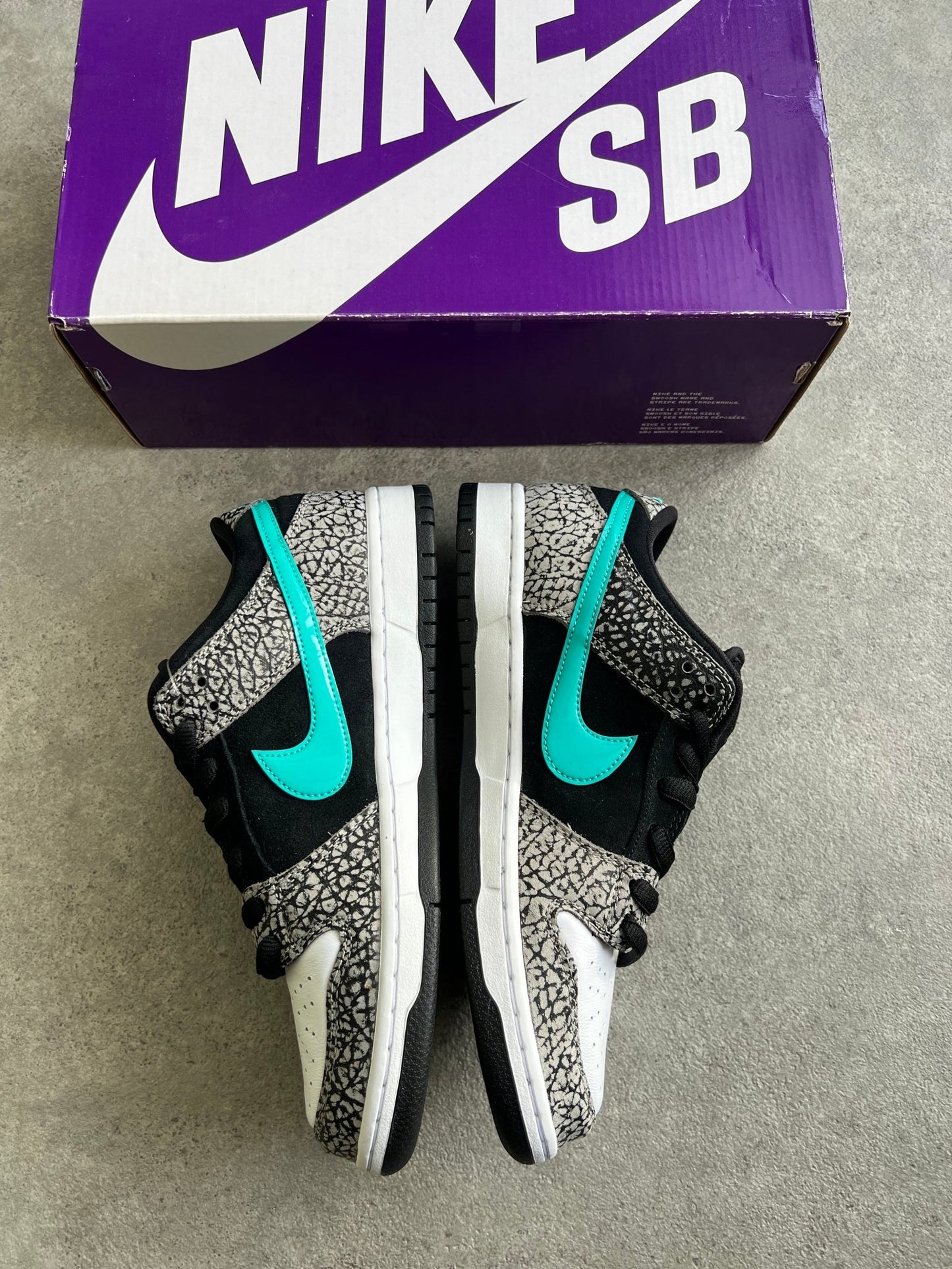 Nike - Dunk low SB Atmos Elephant Print - Heat Providers