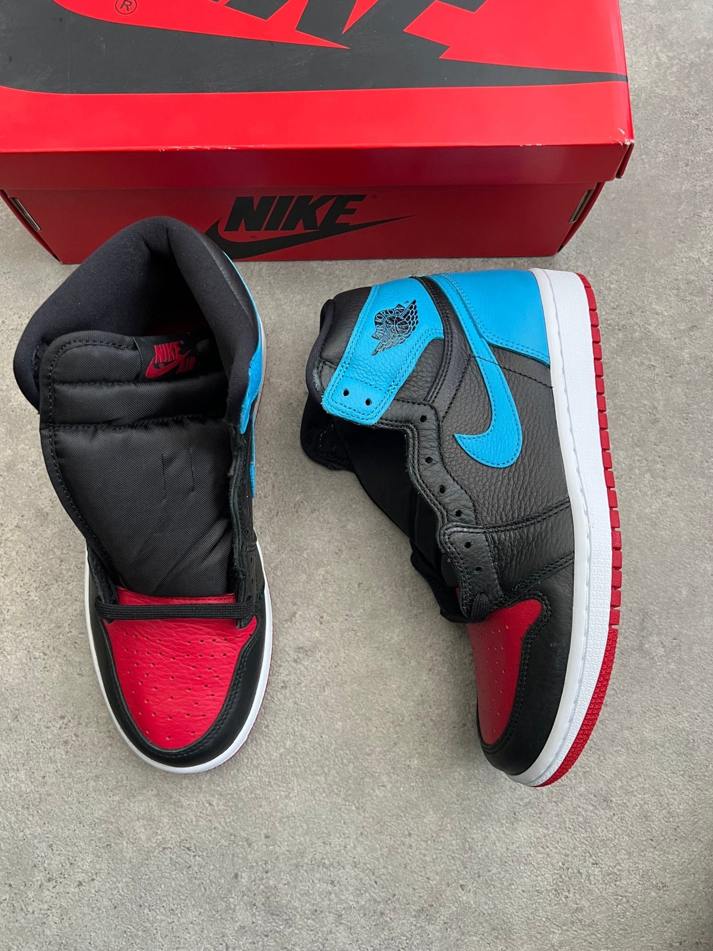 Nike - Jordan 1 High NYC to CHI (W) - Heat Providers