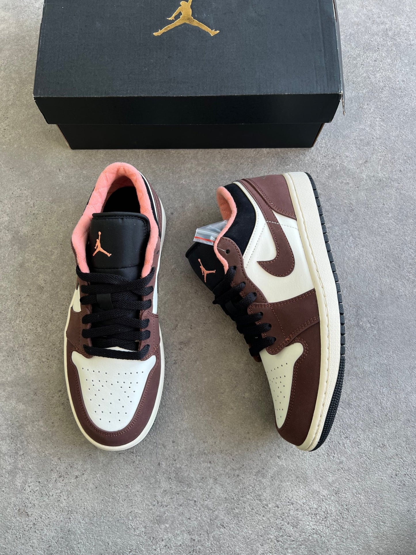 Nike - Jordan 1 Low Mocha - Heat Providers