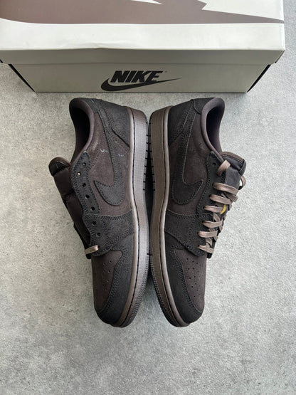 Nike - Jordan 1 Low Travis Scott Velvet Brown - Heat Providers