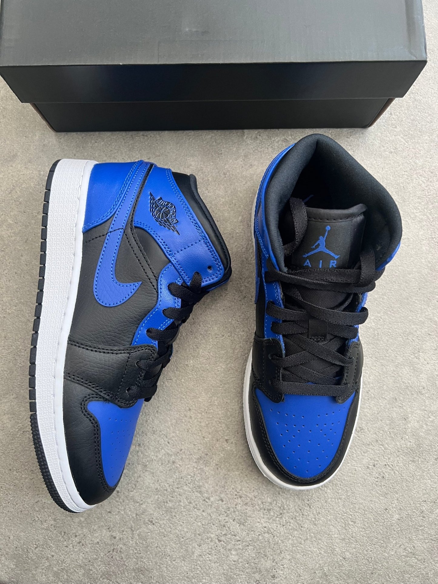 Nike - Jordan 1 Mid Hyper Royal (GS) - Heat Providers