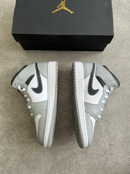 Nike - Jordan 1 Mid Light Smoke Grey (GS) - Heat Providers