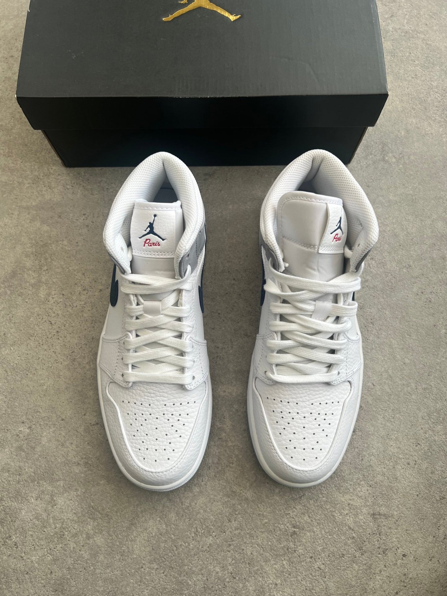 Nike - Jordan 1 Mid Paris White - Heat Providers