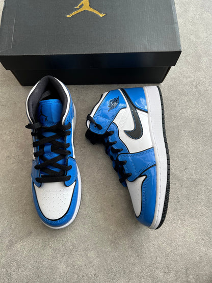 Nike - Jordan 1 Mid Signal Blue (GS) - Heat Providers