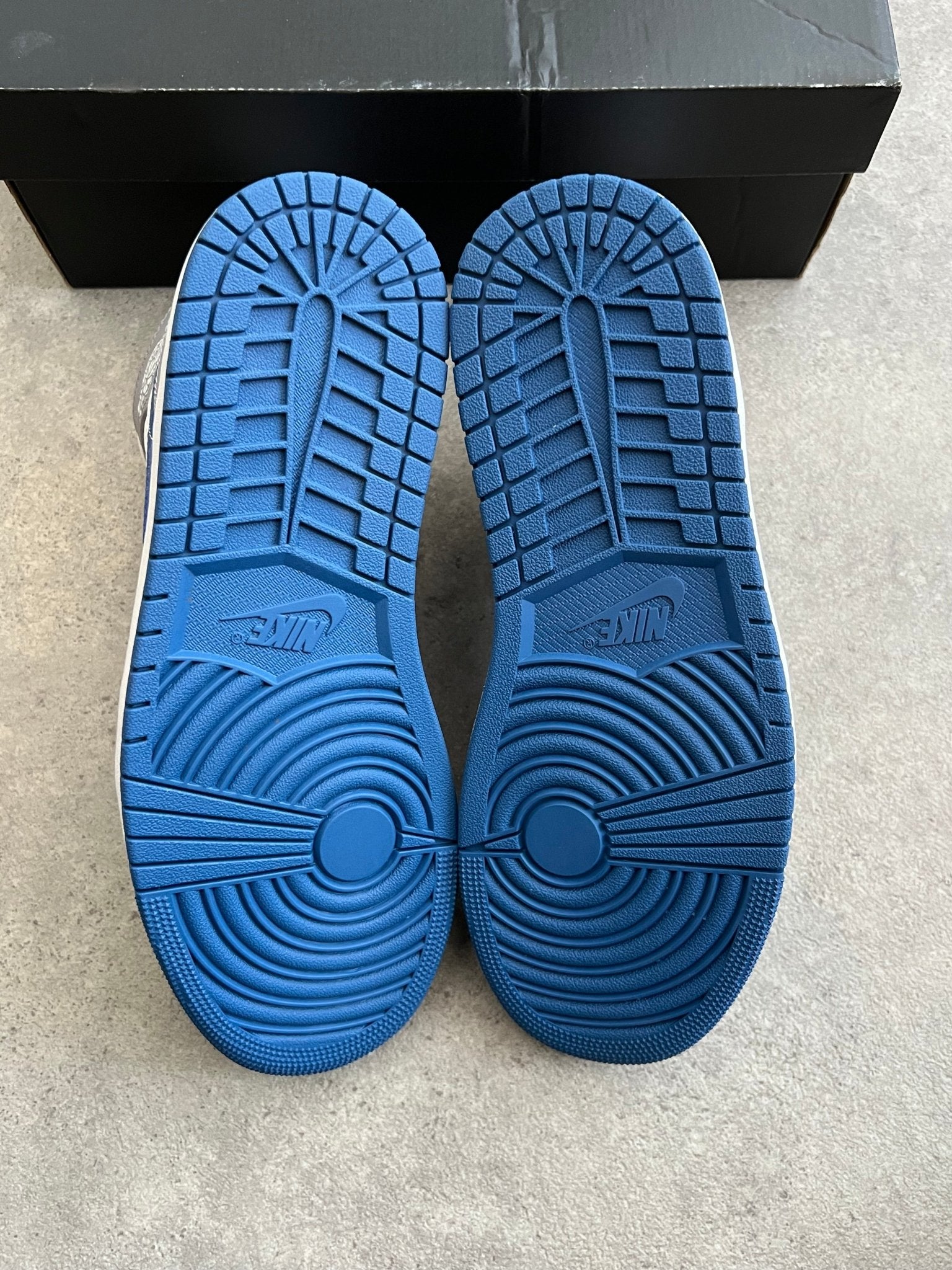 Nike - Jordan 1 Mid True Blue - Heat Providers