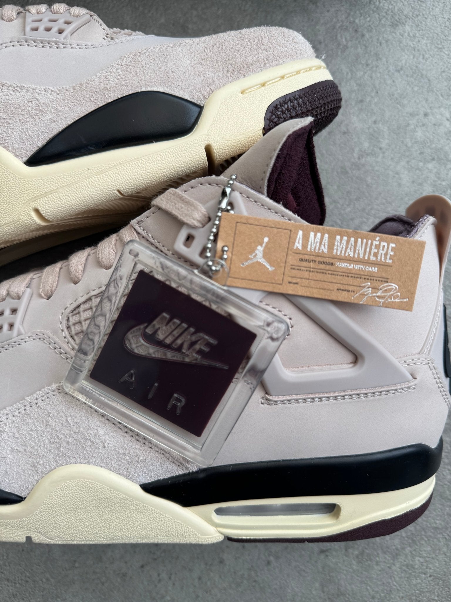 Nike - Jordan 4 A Ma Maniére While You Were Sleeping (W) - Heat Providers