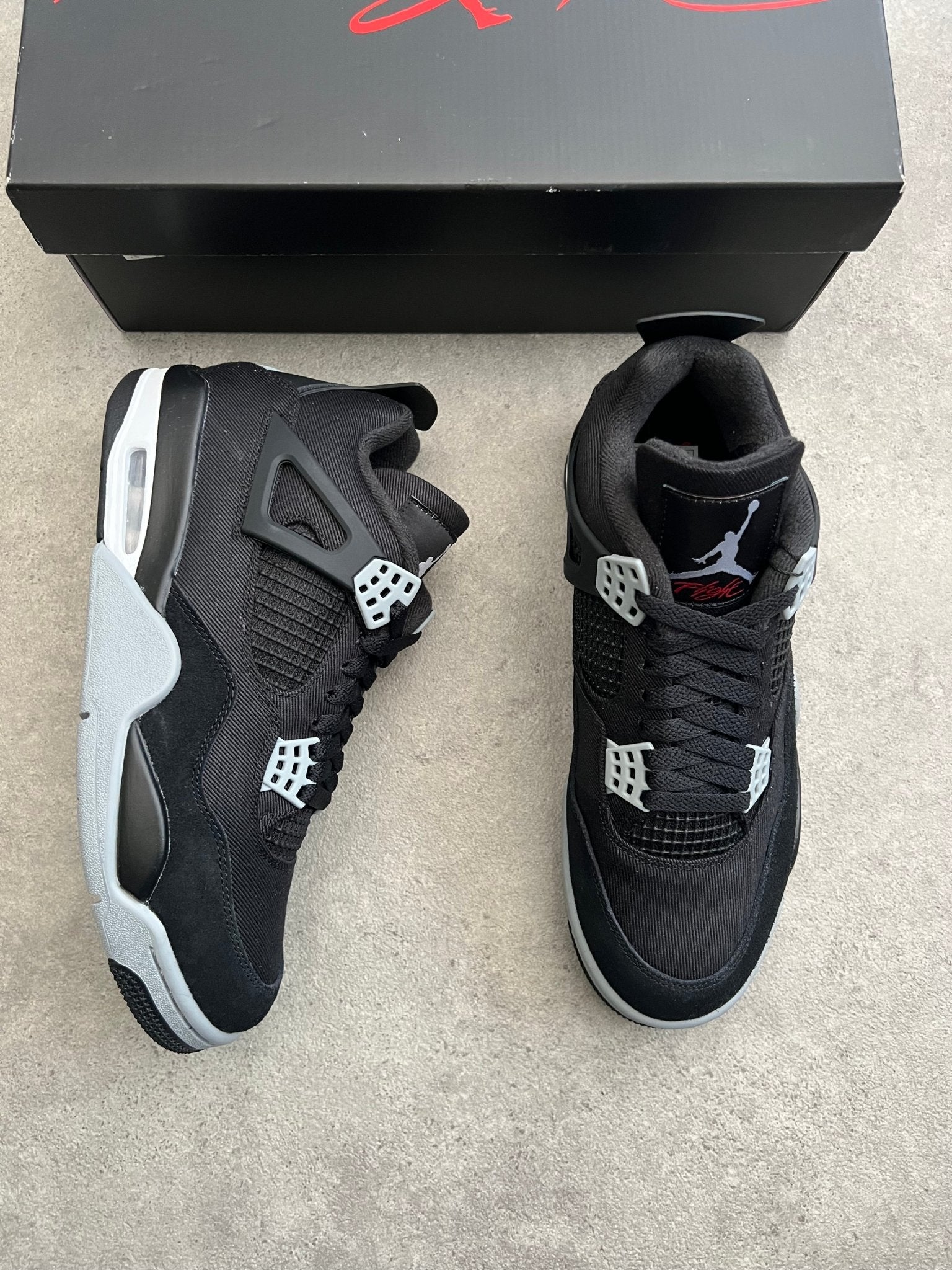 Nike - Jordan 4 Black Canvas - Heat Providers