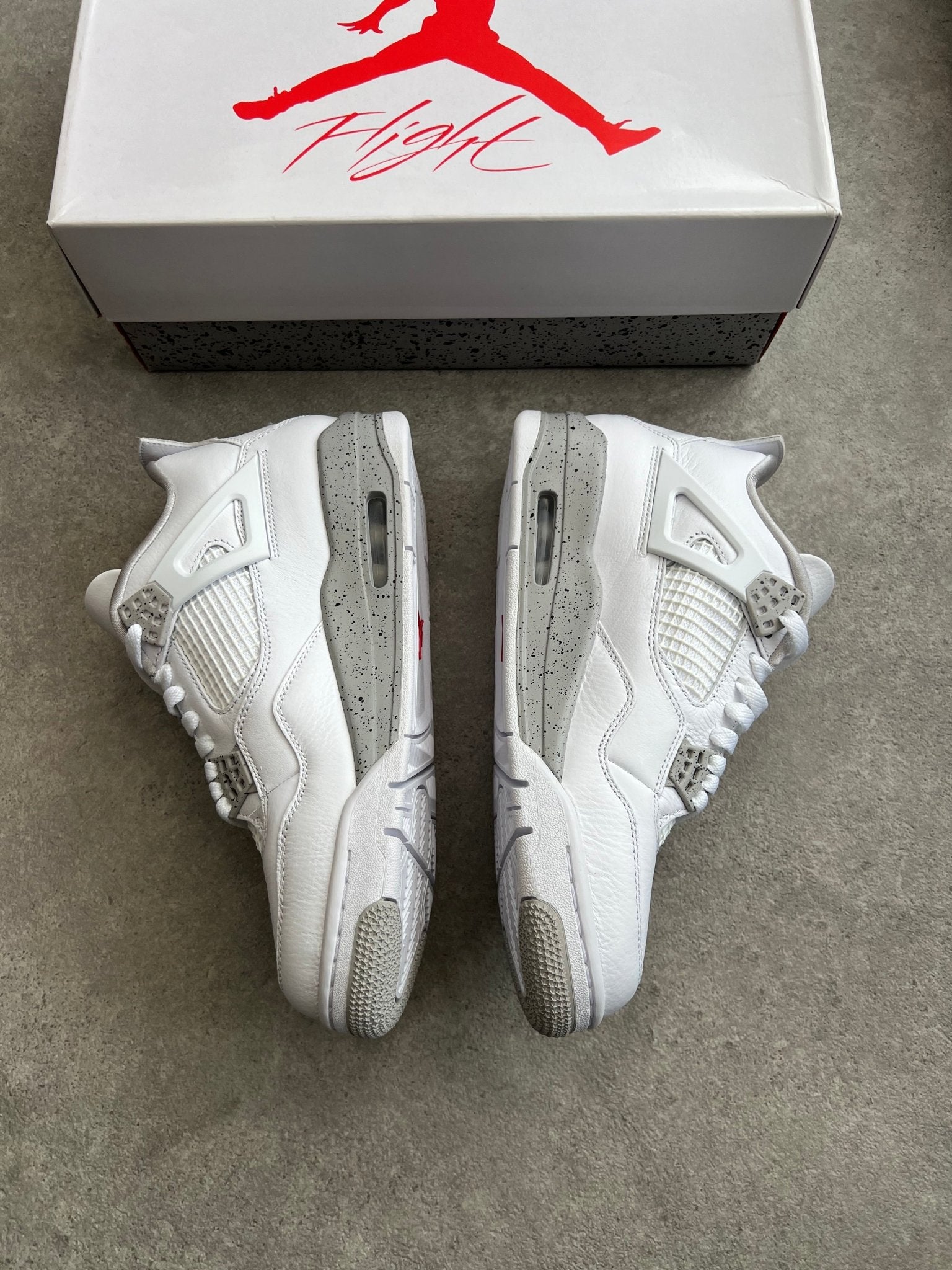 「かわいい～！」 Oreo White 4 Jordan (2021) Providers Heat – シューズ(女性用)