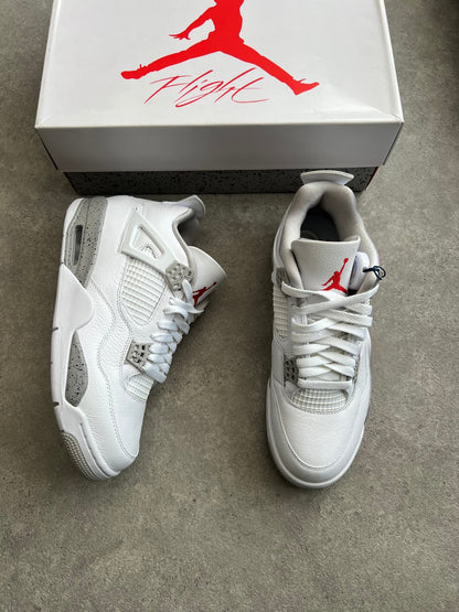 Nike - Jordan 4 White Oreo (2021) - Heat Providers