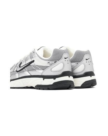 Nike - Nike P - 6000 Metallic Silver - Heat Providers