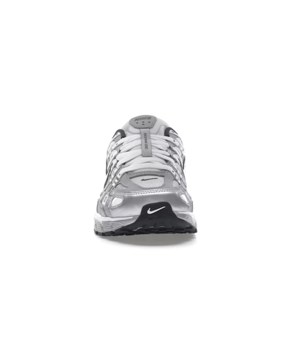 Nike - Nike P - 6000 Metallic Silver Summit White - Wolf Grey - Heat Providers