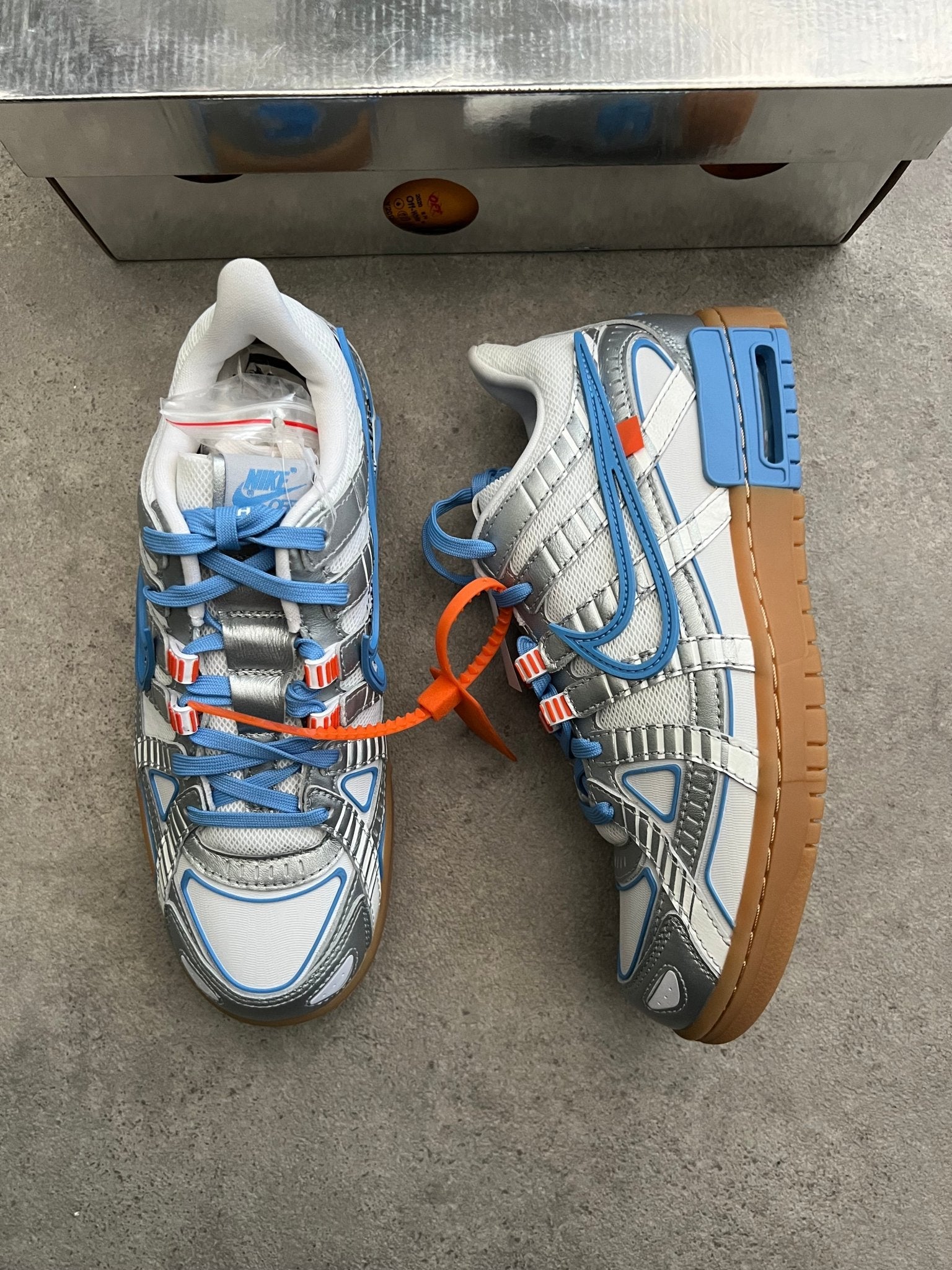 Nike - Rubber Dunk OffWhite UNC - Heat Providers