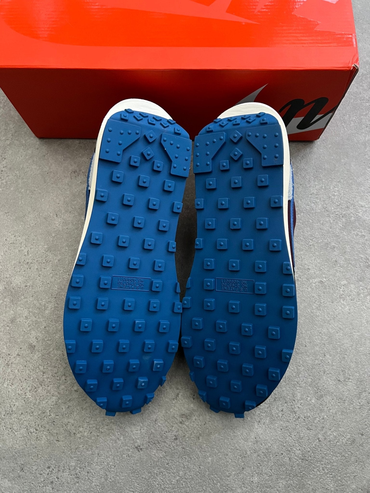 Nike - Sacai Undercover Night Maroon Team Royal - Heat Providers