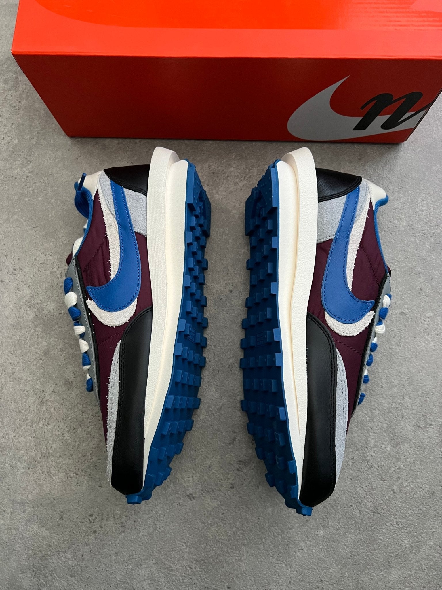 Nike - Sacai Undercover Night Maroon Team Royal - Heat Providers