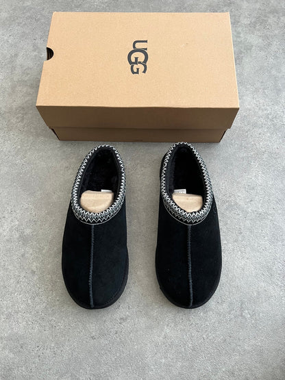 UGG - Tasman Slipper Black (W) - Heat Providers